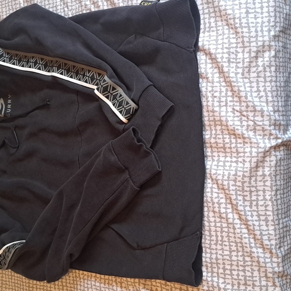 Under Armour Small Men's Curry Hoodie - Picture 4 of 7